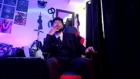 drako_kingx online show from November 2025 04:07:01 PM