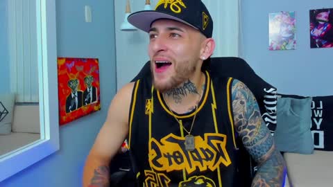 Snapshot of drako_lamar chatting on December 2024 12:56:02 PM Drako online show from December 2024 12:56:02 PM