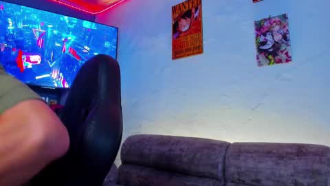 Snapshot of drako_lamar chatting on September 2025 09:58:02 PM Drako online show from September 2025 09:58:02 PM