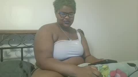 dramaqueen576161 online show from September 2025 03:34:01 PM