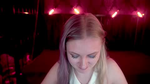 Lina online show from March 2026 07:03:02 AM