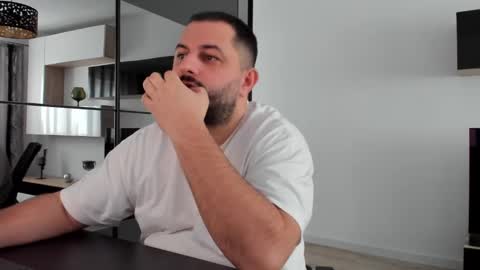 Snapshot of draven_a chatting on January 2025 12:48:01 PM Draven A online show from January 2025 12:48:01 PM