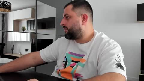 Snapshot of draven_a chatting on January 2025 12:00:01 PM Draven A online show from January 2025 12:00:01 PM