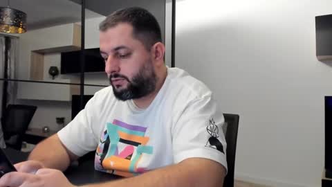 Snapshot of draven_a chatting on February 2025 04:44:01 PM Draven A online show from February 2025 04:44:01 PM