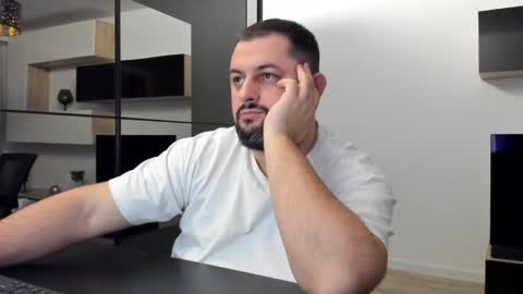 Snapshot of draven_a chatting on February 2025 07:44:02 PM Draven A online show from February 2025 07:44:02 PM