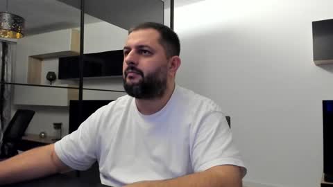 Snapshot of draven_a chatting on February 2025 07:35:02 PM Draven A online show from February 2025 07:35:02 PM