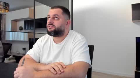 Snapshot of draven_a chatting on February 2025 02:47:02 PM Draven A online show from February 2025 02:47:02 PM