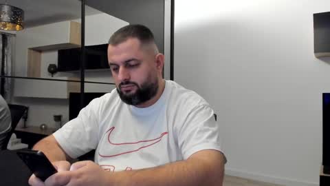 Snapshot of draven_a chatting on February 2025 09:09:01 PM Draven A online show from February 2025 09:09:01 PM