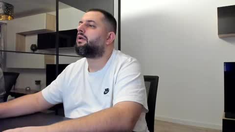 Snapshot of draven_a chatting on February 2025 07:03:01 PM Draven A online show from February 2025 07:03:01 PM