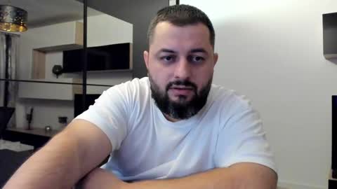 Snapshot of draven_a chatting on March 2025 06:40:02 PM Draven A online show from March 2025 06:40:02 PM