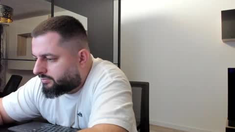 Snapshot of draven_a chatting on March 2025 04:49:01 PM Draven A online show from March 2025 04:49:01 PM