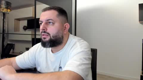 Snapshot of draven_a chatting on March 2025 06:05:02 PM Draven A online show from March 2025 06:05:02 PM