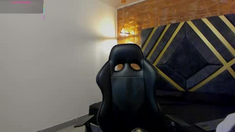 Snapshot of draven_marceaux chatting on May 2026 03:40:02 PM Draven online show from May 2026 03:40:02 PM