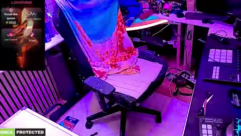 drawingcock online show from November 2025 10:20:02 PM