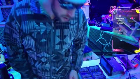 drawingcock online show from December 2025 04:10:02 AM