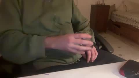 Snapshot of dre0000000 chatting on December 2025 09:44:01 PM dre0000000 online show from December 2025 09:44:01 PM