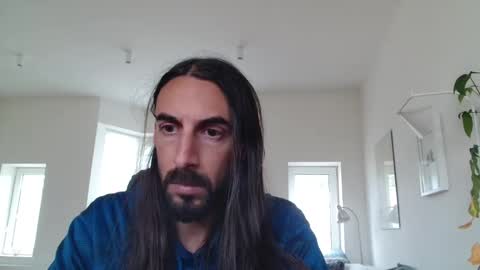 Snapshot of dread1990 chatting on May 2026 03:11:01 PM new profile Aircum99 online show from May 2026 03:11:01 PM