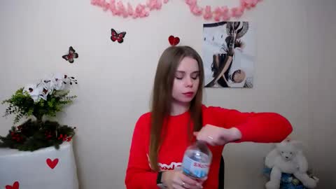 Snapshot of dream_mari chatting on March 2026 08:17:01 AM Mari online show from March 2026 08:17:01 AM