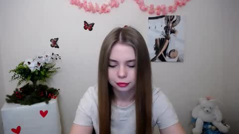 Snapshot of dream_mari chatting on March 2026 06:19:01 AM Mari online show from March 2026 06:19:01 AM