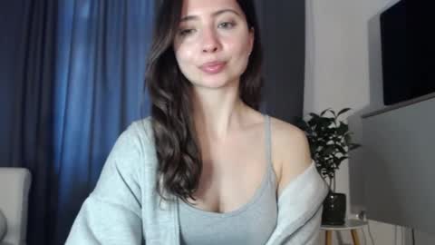 Nicole online show from March 2026 08:00:02 AM