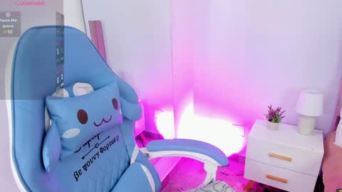 Alina online show from December 2024 12:49:01 PM