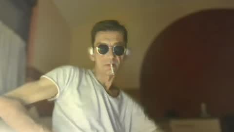 Snapshot of dreambob chatting on November 2025 02:00:01 AM Dreambob online show from November 2025 02:00:01 AM