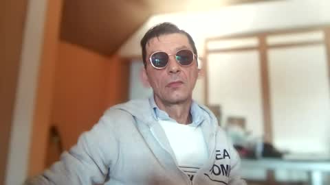 Snapshot of dreambob chatting on February 2026 09:19:02 AM Dreambob online show from February 2026 09:19:02 AM