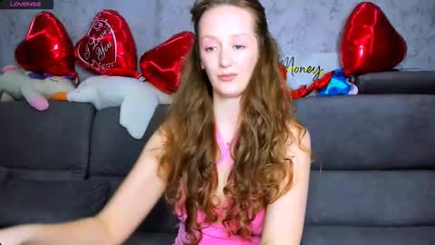 Snapshot of dreamesoul chatting on March 2026 12:45:02 PM dreamesoul online show from March 2026 12:45:02 PM