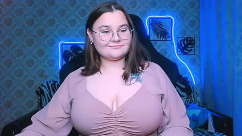 Snapshot of dreamforyoue2 chatting on October 2025 07:36:01 PM dreamforyoue2 online show from October 2025 07:36:01 PM