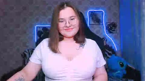 Snapshot of dreamforyoue2 chatting on October 2025 07:36:02 PM dreamforyoue2 online show from October 2025 07:36:02 PM