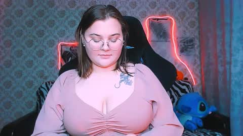 Snapshot of dreamforyoue2 chatting on October 2025 08:38:01 PM dreamforyoue2 online show from October 2025 08:38:01 PM