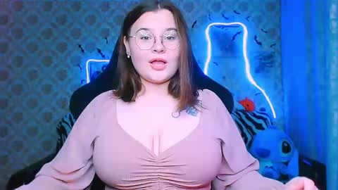 Snapshot of dreamforyoue2 chatting on October 2025 06:54:02 PM dreamforyoue2 online show from October 2025 06:54:02 PM