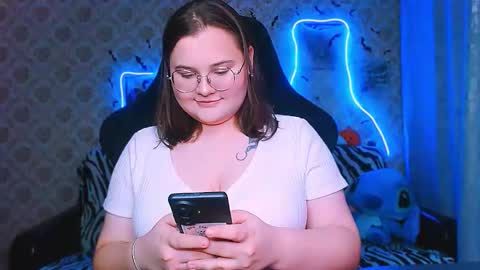 Snapshot of dreamforyoue2 chatting on October 2025 07:25:01 PM dreamforyoue2 online show from October 2025 07:25:01 PM