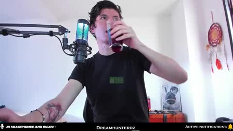 Your lord. - ONLINE  1500 Pm to 2100 Pm - New York Hour online show from September 2025 08:10:01 PM