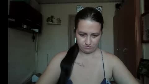 Snapshot of dreamiebelle chatting on September 2025 08:14:02 AM dreamiebelle online show from September 2025 08:14:02 AM
