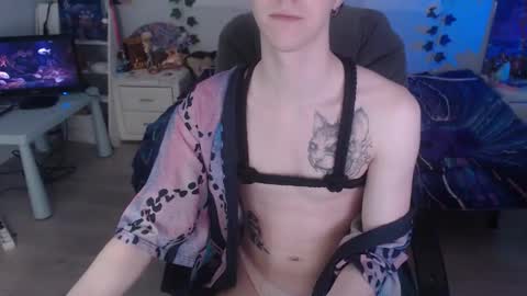 Yukichi online show from October 2025 05:49:02 AM