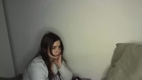 Snapshot of dreammaud333 chatting on February 2025 07:20:02 PM dreammaud333 online show from February 2025 07:20:02 PM