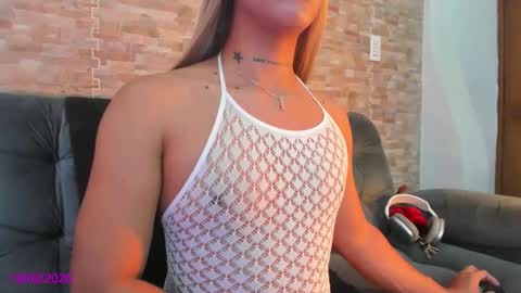 dreams_chloe online show from February 2026 06:26:01 AM