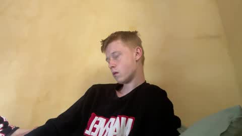 dreamy_devi1 online show from April 2026 01:08:02 PM