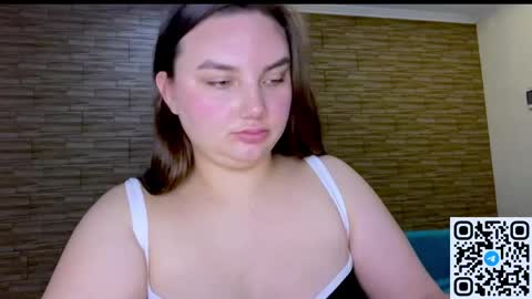 Mila online show from May 2026 07:02:02 AM