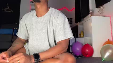 Snapshot of dreamybullxxx chatting on February 2025 03:31:02 AM Dreamy online show from February 2025 03:31:02 AM