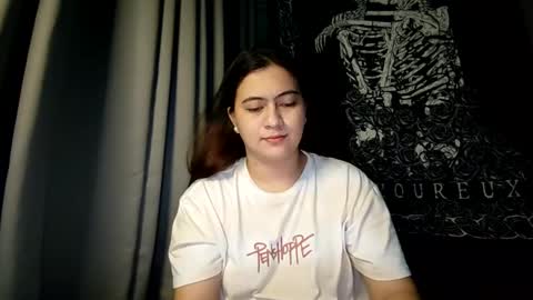 Snapshot of dreamycreamyst chatting on January 2025 12:27:01 AM dreamycreamyst online show from January 2025 12:27:01 AM