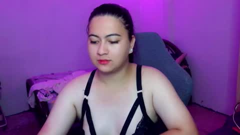 dreamycreamyst online show from April 2026 12:53:01 AM