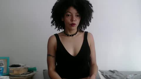 Snapshot of dreamylatina chatting on December 2024 12:56:02 PM DreamyLatina online show from December 2024 12:56:02 PM