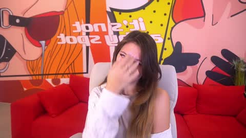 Lina online show from January 2025 07:31:01 AM