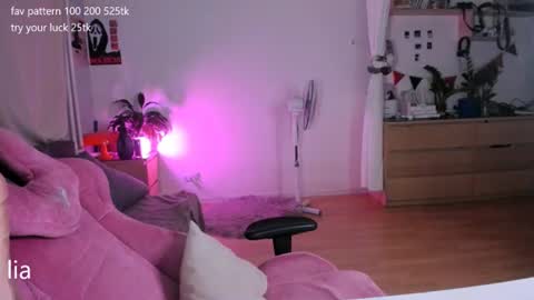 my name is Lia online show from June 2026 09:05:02 PM