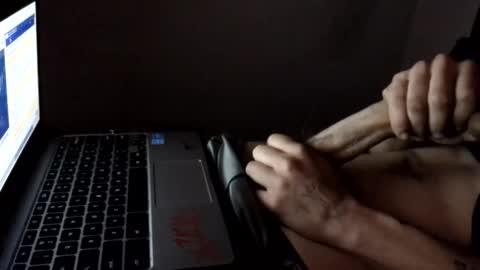 Snapshot of drew916627666 chatting on March 2026 02:28:01 PM drew916627666 online show from March 2026 02:28:01 PM