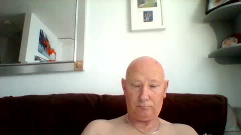 drewboy292455 online show from February 2026 11:31:01 AM