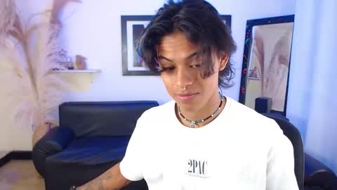 Snapshot of dreyk20 chatting on September 2025 02:32:01 PM Dreyk online show from September 2025 02:32:01 PM