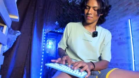 Dreyk online show from May 2026 01:00:01 AM